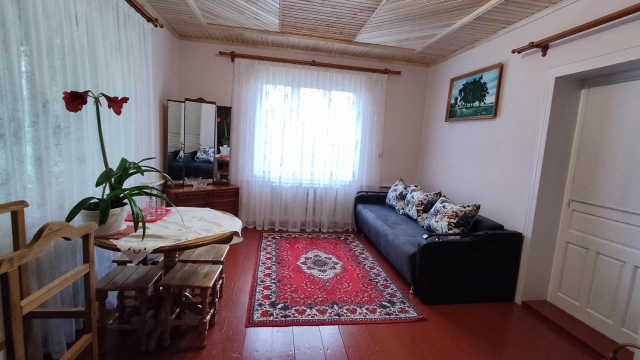 Bat'Kivska Hata Stari Kuty Exteriér fotografie